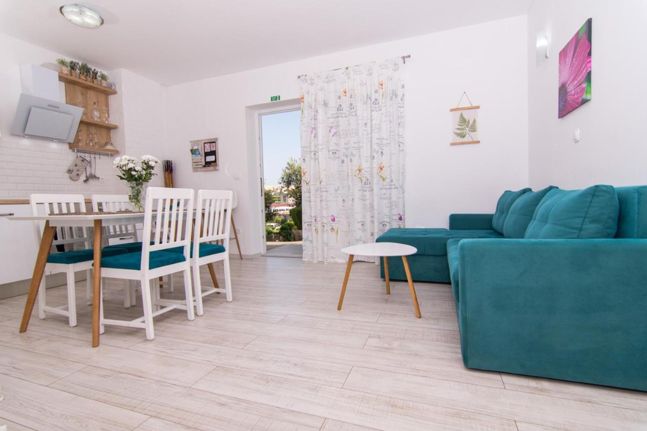 Apartman Sun Solin Leilighet Eksteriør bilde